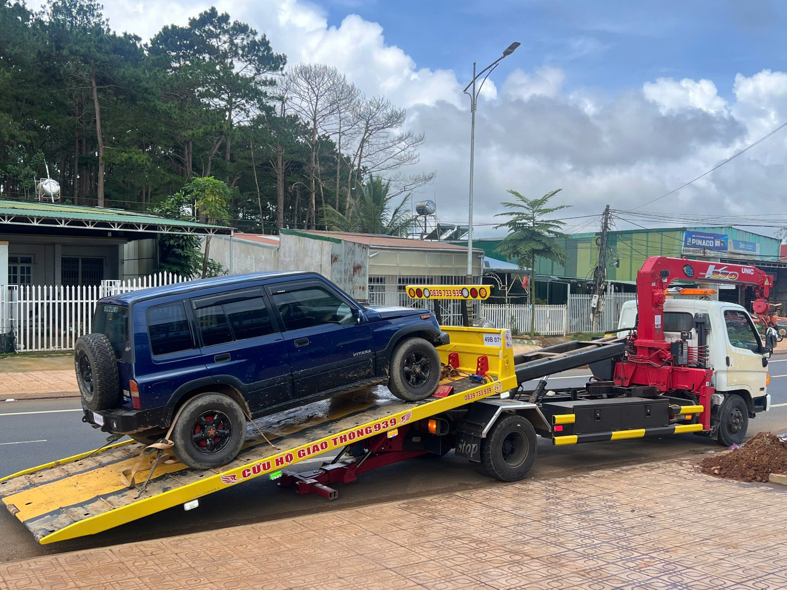 Cứu hộ ô tô giá rẻ tại Lâm Đồng