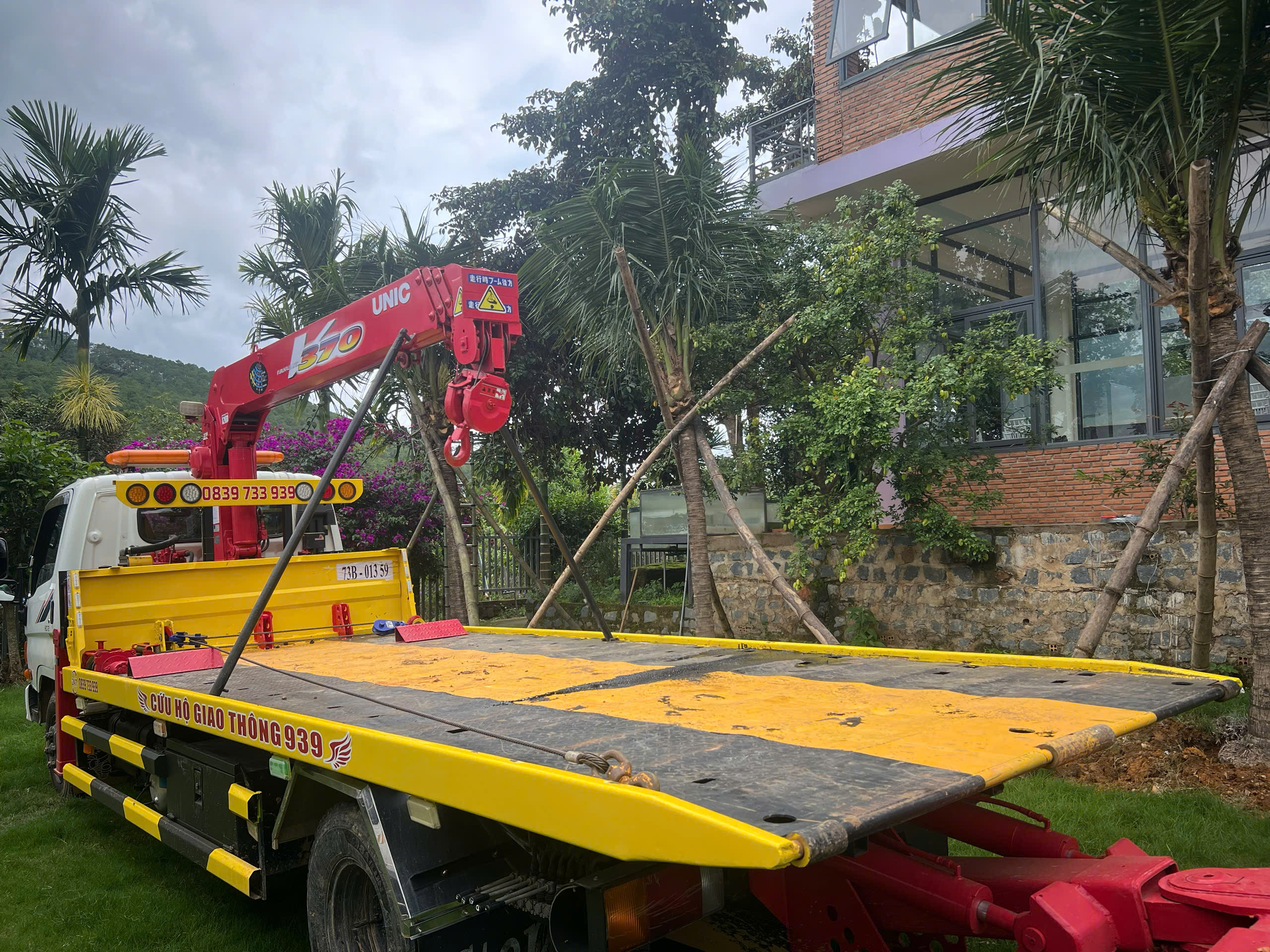 cứu hộ xe container hư hỏng tại Đà Lạt